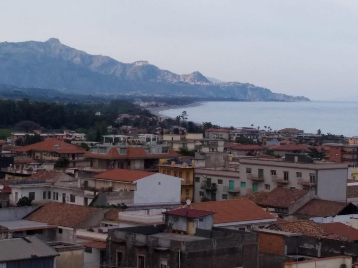 Casa Donna Rosaria Tra Etna E Taormina Riposto Exterior foto