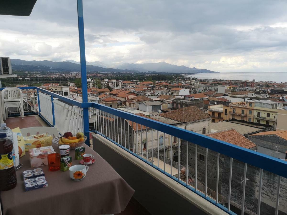 Casa Donna Rosaria Tra Etna E Taormina Riposto Exterior foto