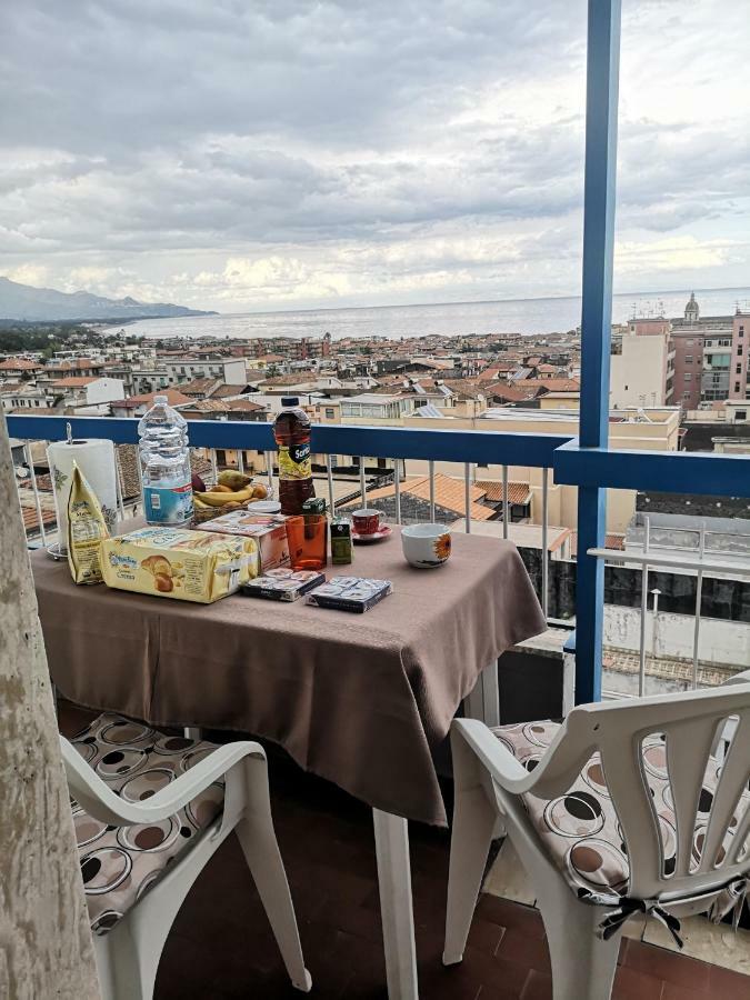 Casa Donna Rosaria Tra Etna E Taormina Riposto Exterior foto