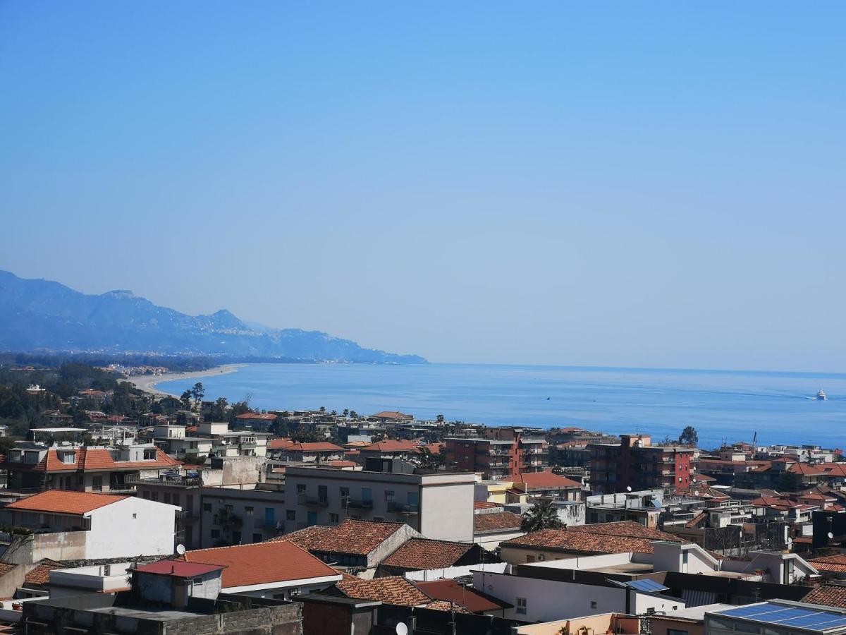Casa Donna Rosaria Tra Etna E Taormina Riposto Exterior foto